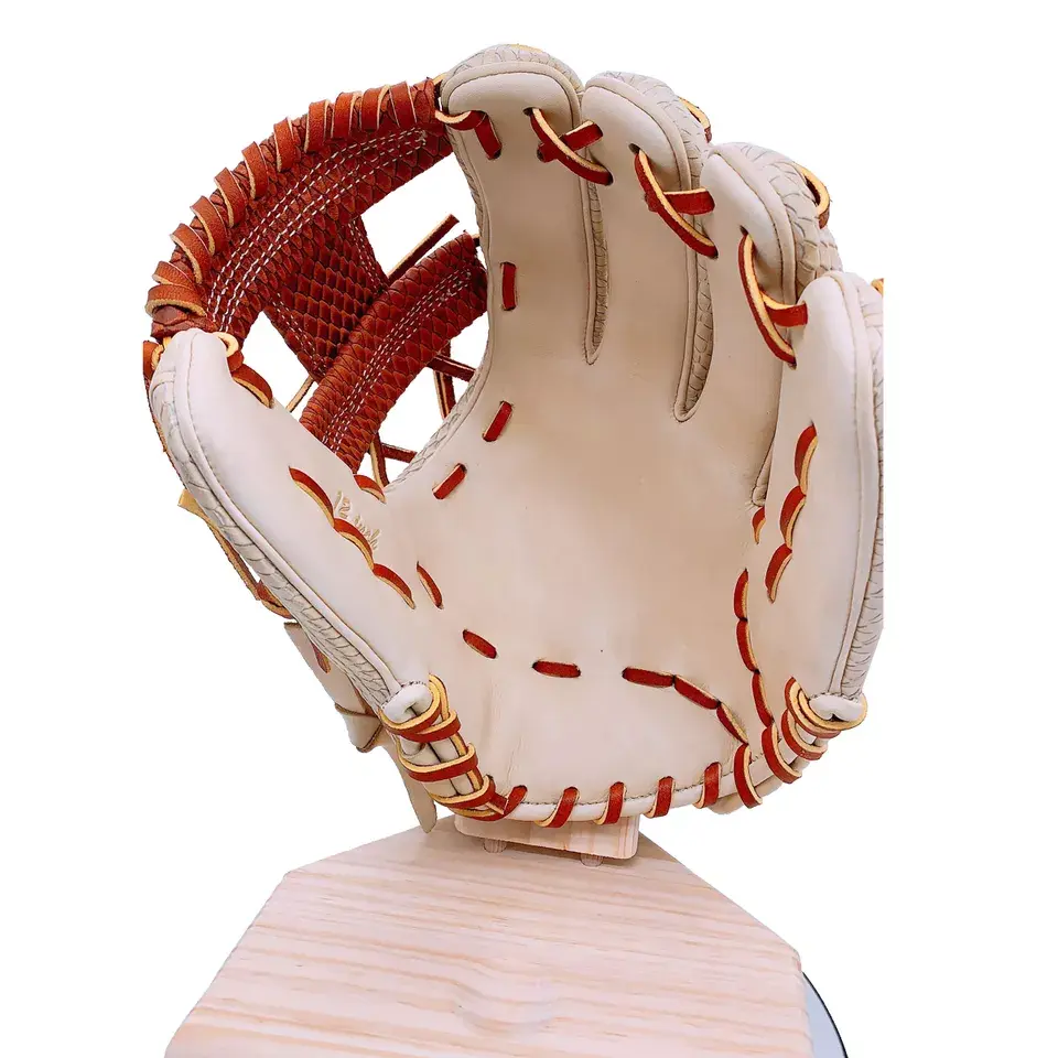 Elastic baseball and softball gloves wrapped with hooks Featured Image