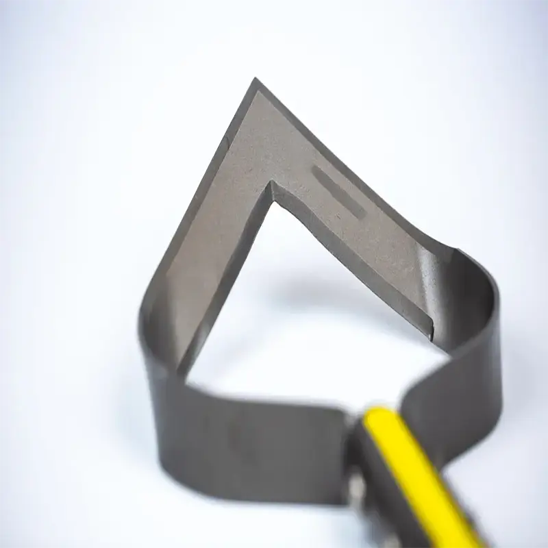 Unique garden tool handling weeder garden hand tool