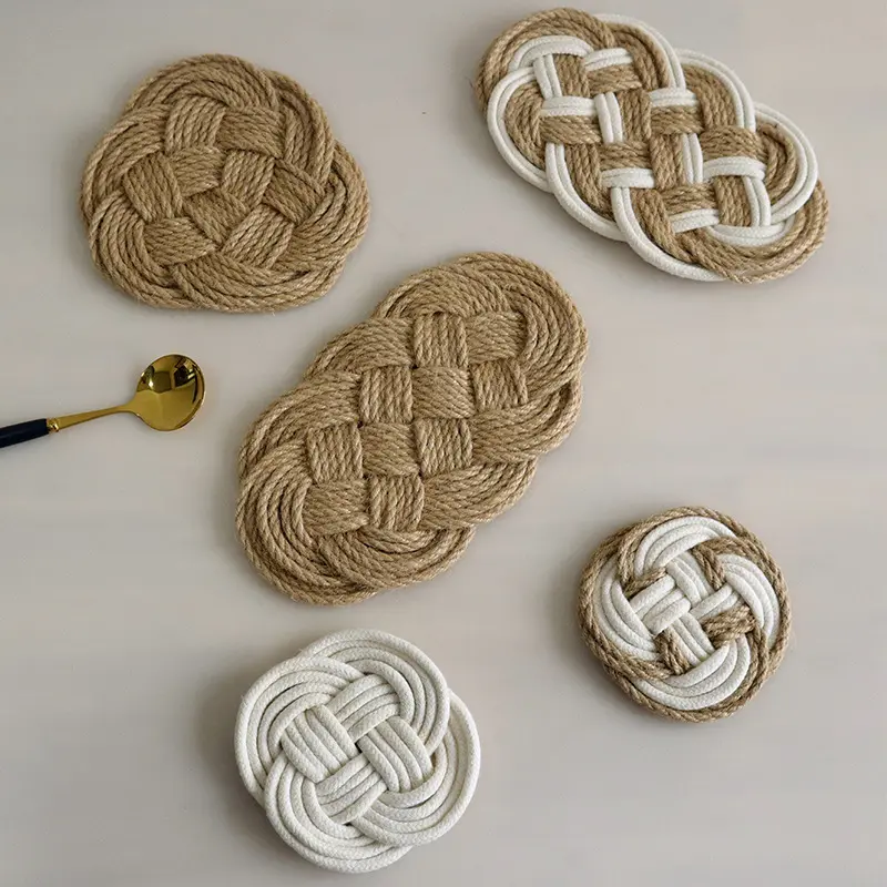 Stock hand-woven insulating mats, Nordic style cotton and linen material, home kitchen coasters, plate mats