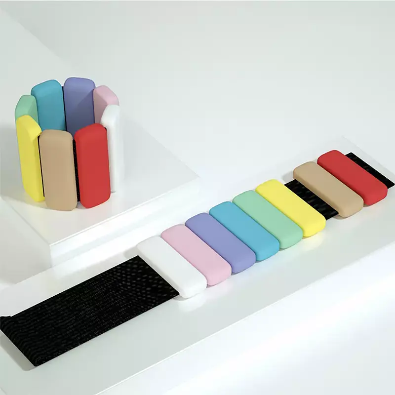 Adjustable silicone wearable bracelet for weight-bearing strength fitness Featured Image