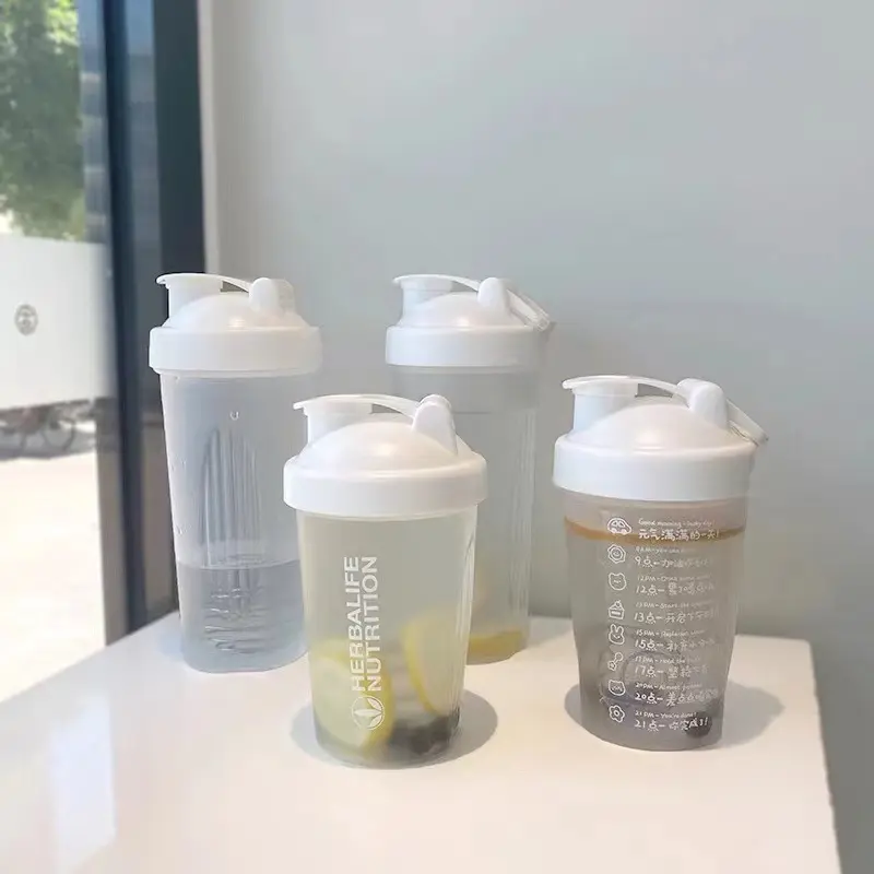Outdoor fitness sports water cup protein powder shaker cup new fashion milkshake meal replacement cup plastic water cup