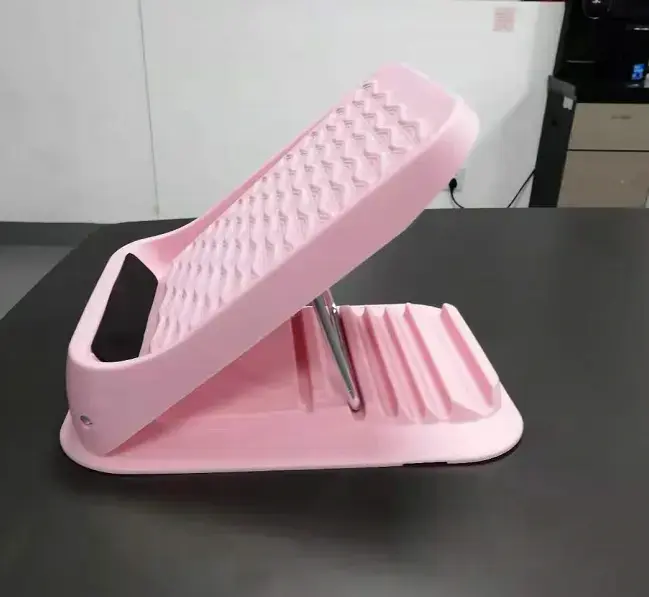 Adjustable indoor foot stretch plate