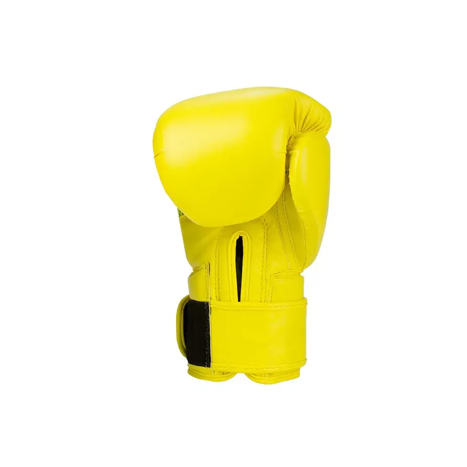 High quality leather makes real cowhide boxing gloves Featured Image