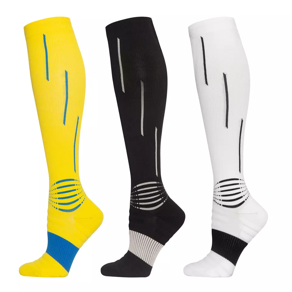 High quality ankle protection and terry inner compression socks Featured Image