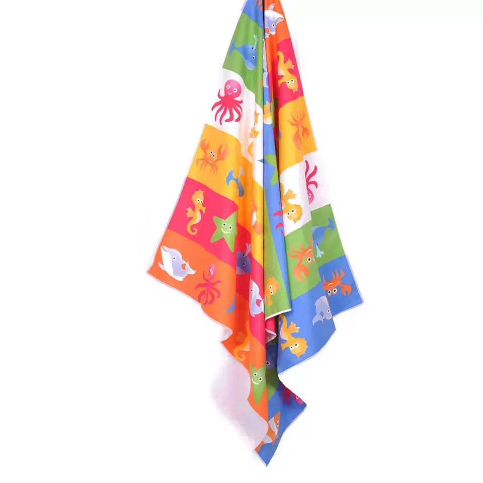Absorbent, quick-drying suede microfiber beach towel Featured Image